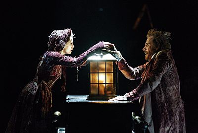 Review: A Christmas Carol at the Old Vic | Mark Fox